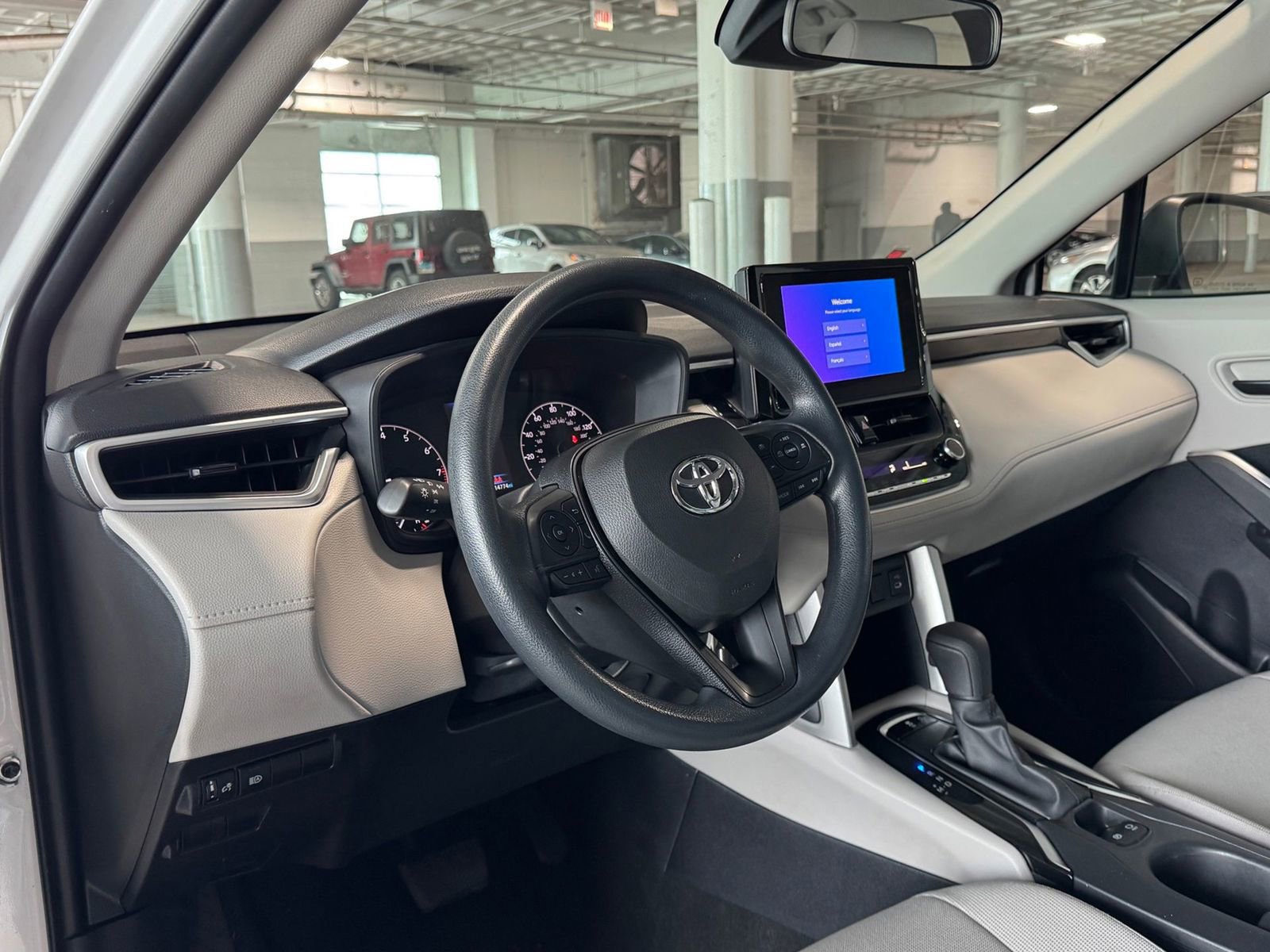 Used 2023 Toyota Corolla Cross L image 16