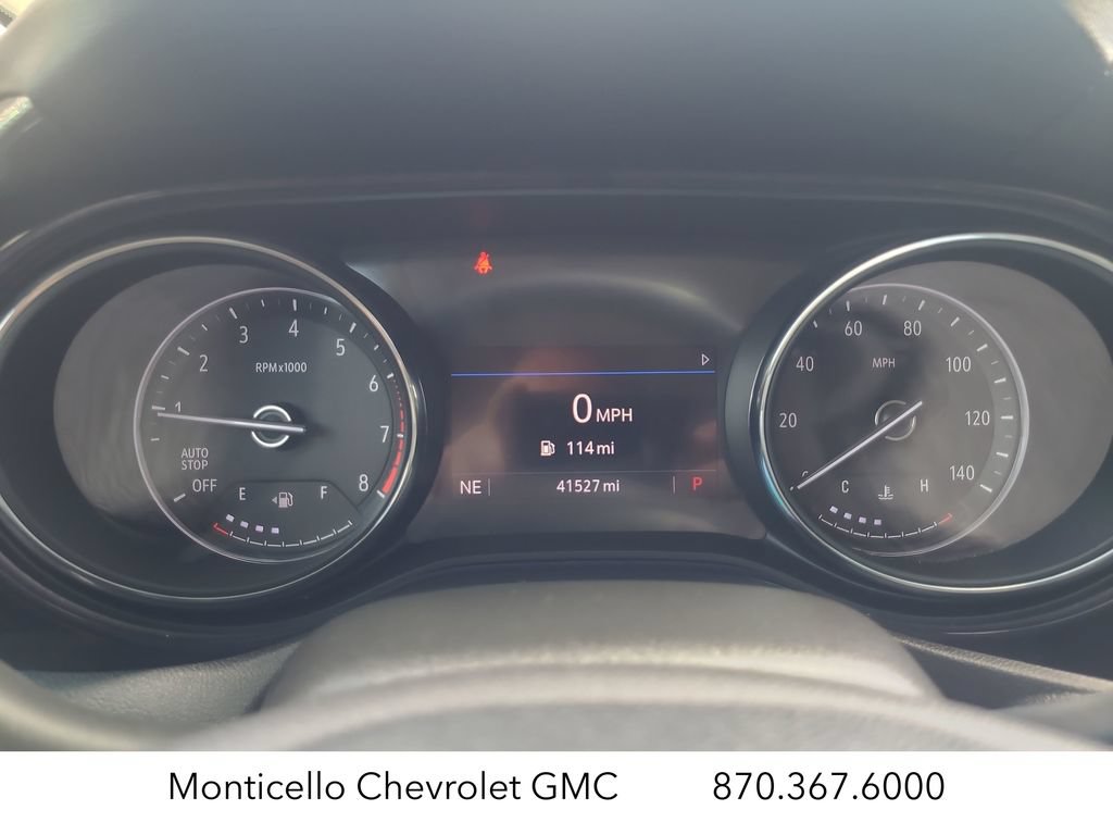 Certified 2022 Buick Encore GX Essence w/ Experience Buick Package FWD image 17