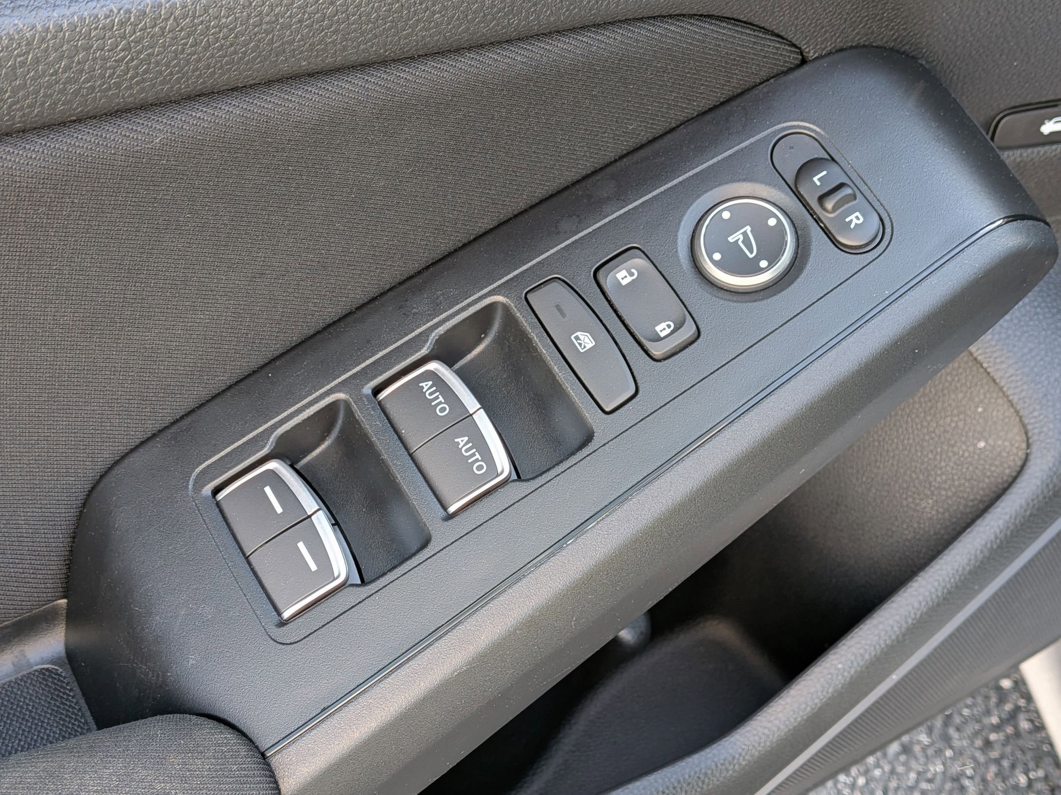 Used 2025 Honda Civic Sport image 13