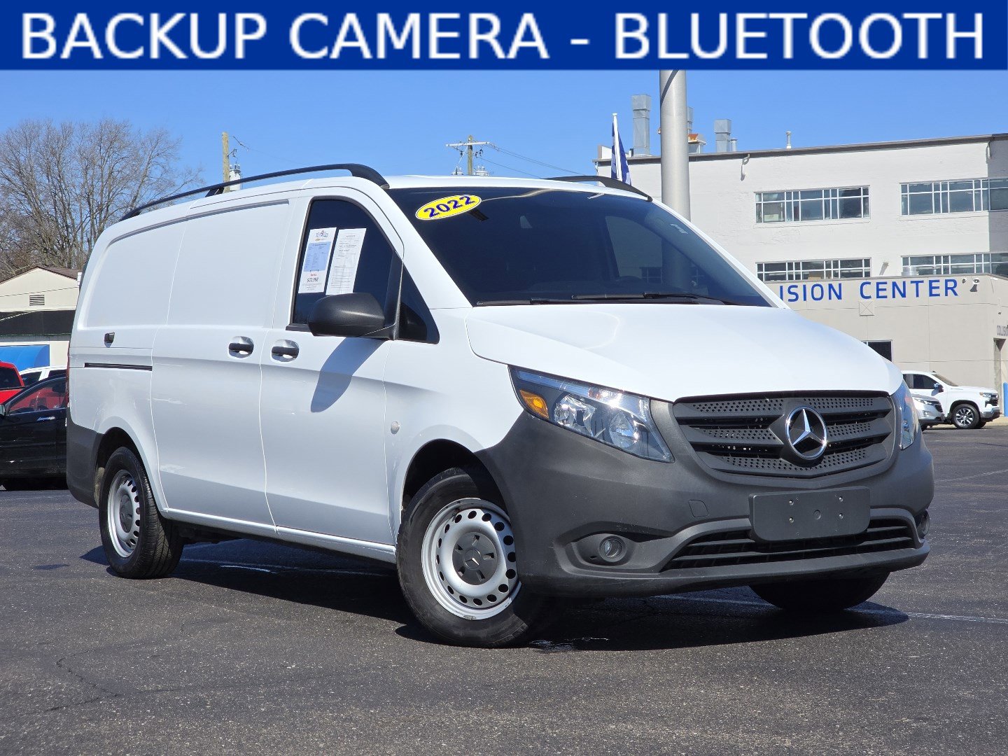 Used 2022 Mercedes-Benz Metris image 1