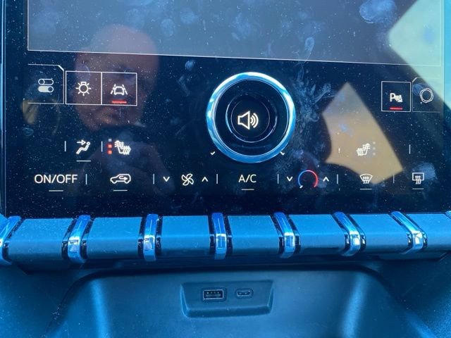 Certified 2026 GMC Terrain Elevation w/ Black Edition image 24