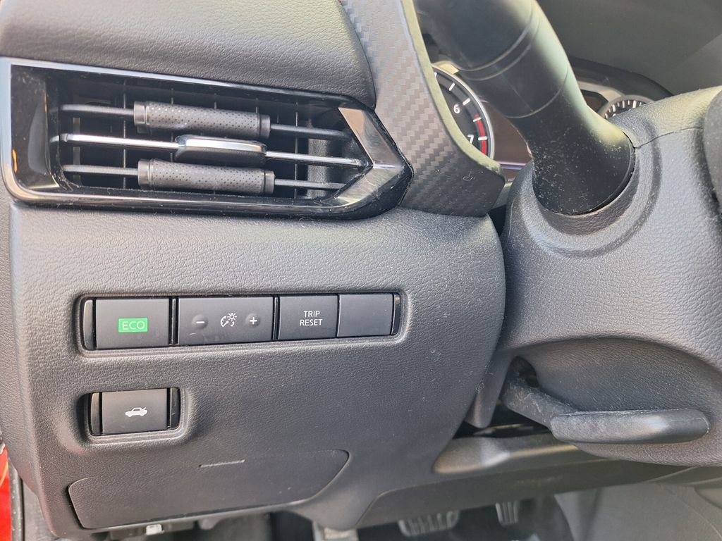 Used 2020 Nissan Sentra SR w/ Electronics Package image 21