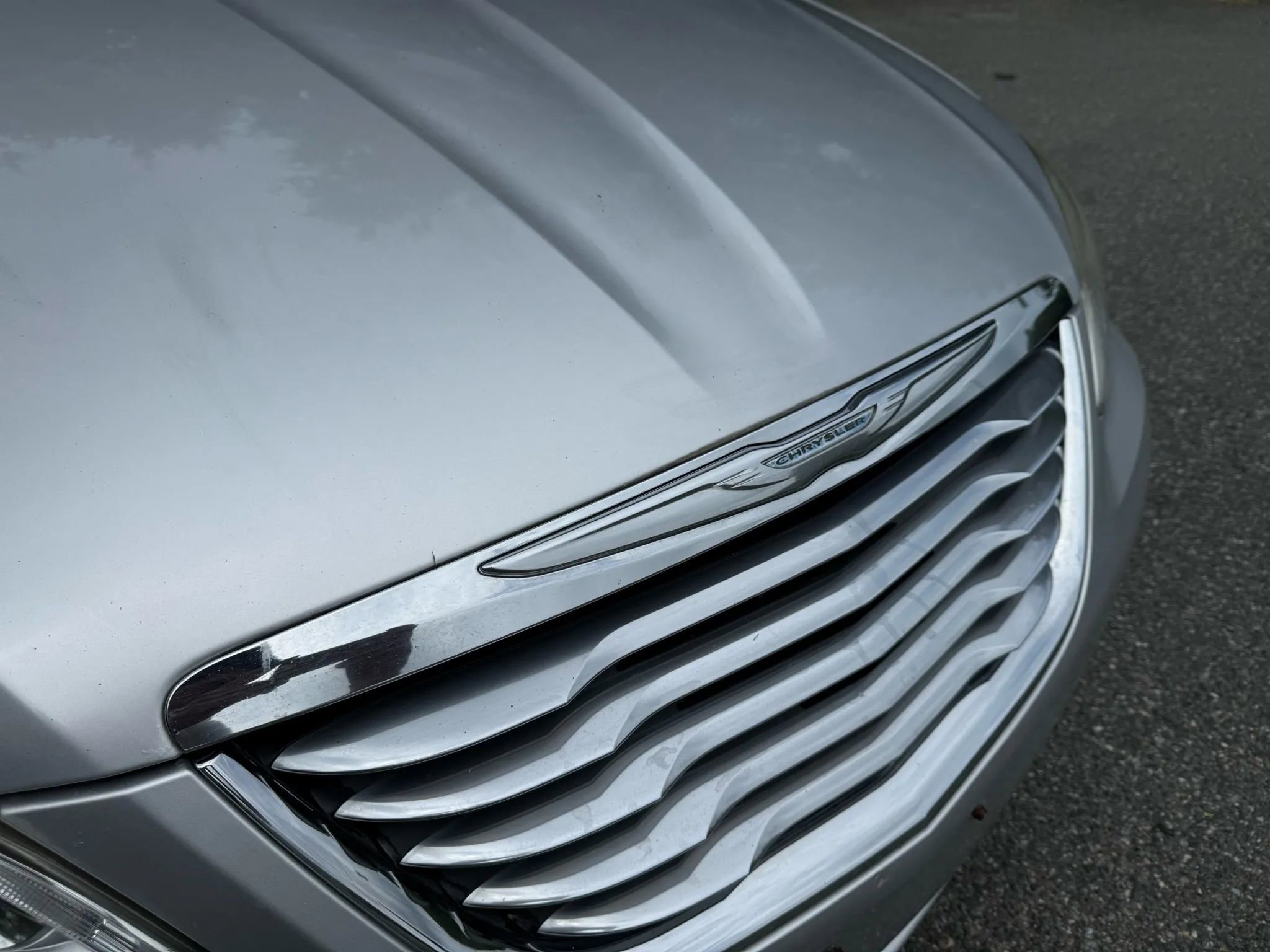 Used 2012 Chrysler 200 LX image 5