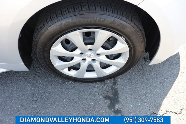 Used 2025 Toyota Corolla LE image 24