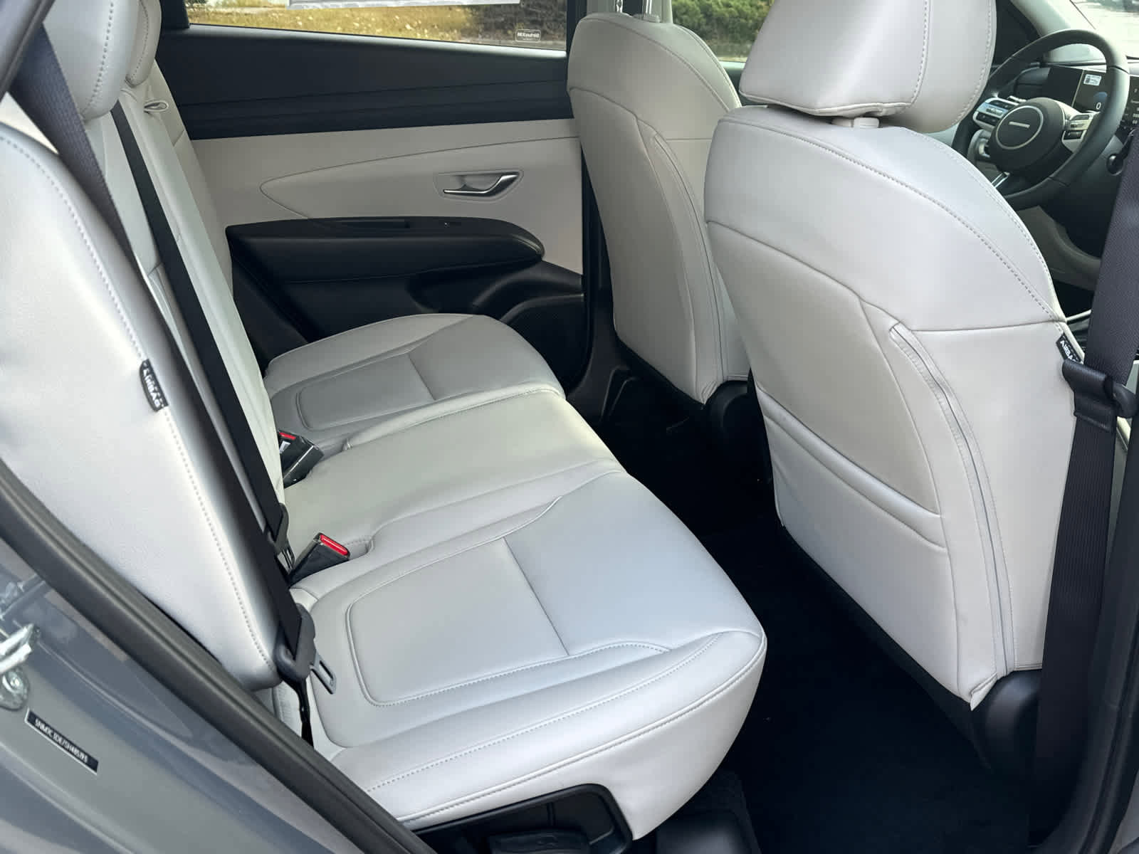 Used 2025 Hyundai Tucson SEL image 13