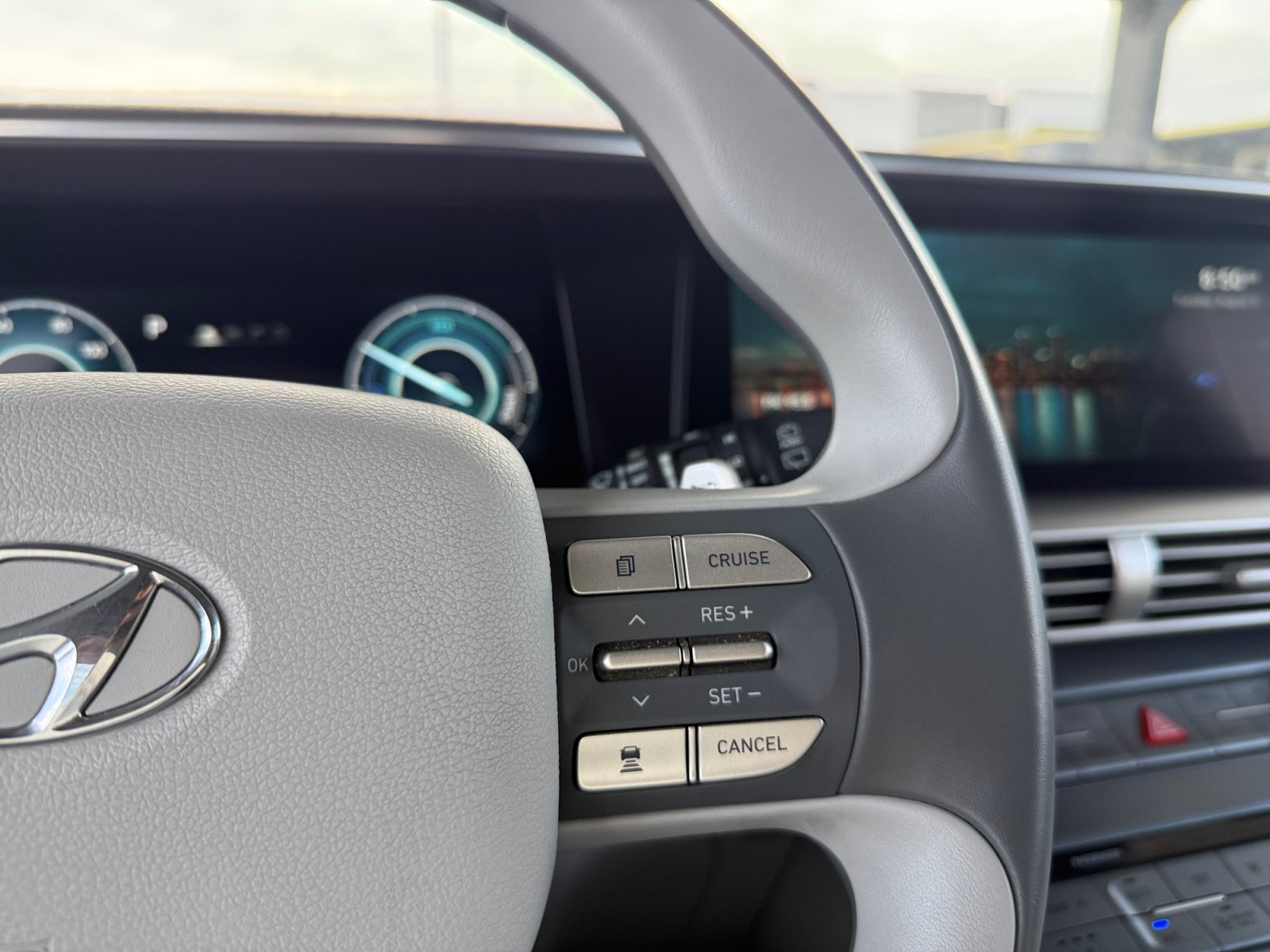 Used 2022 Hyundai Nexo Blue FWD image 20
