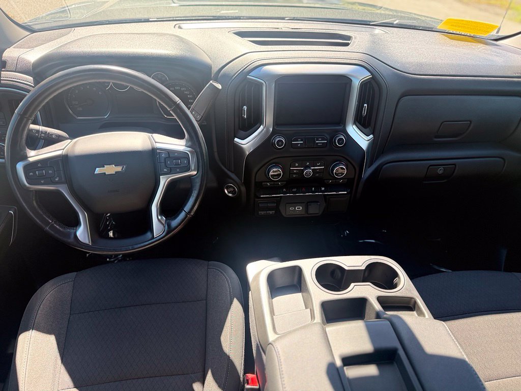Used 2021 Chevrolet Silverado 1500 LT AWD/4WD image 11