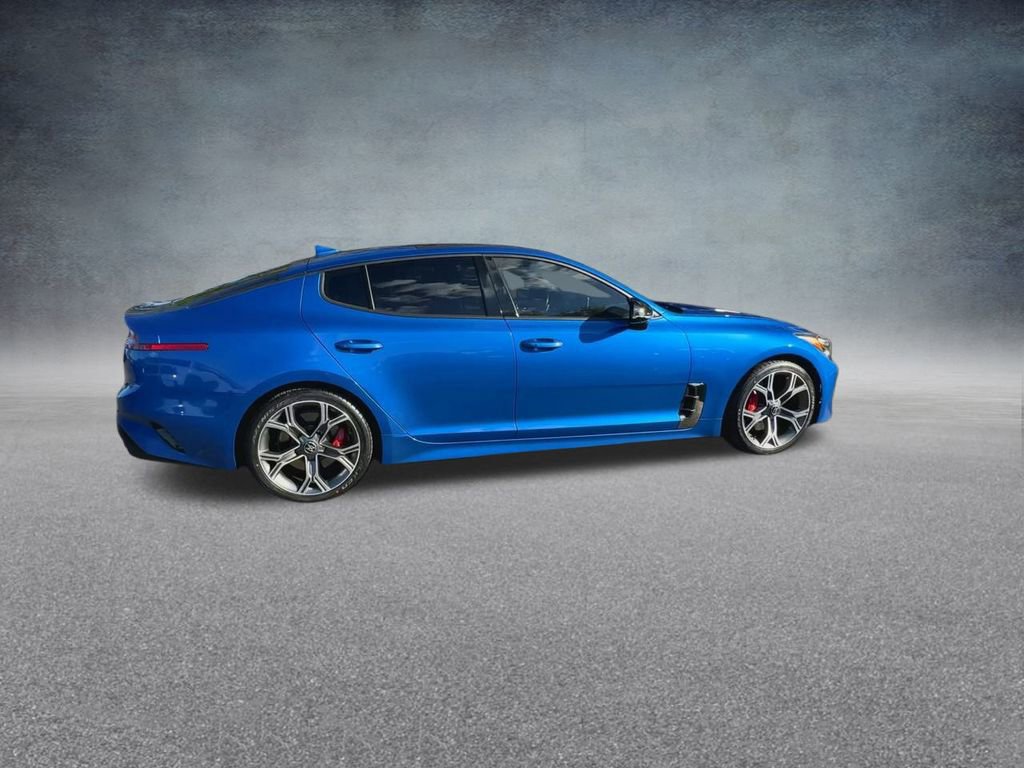 Used 2020 Kia Stinger GT2 image 24