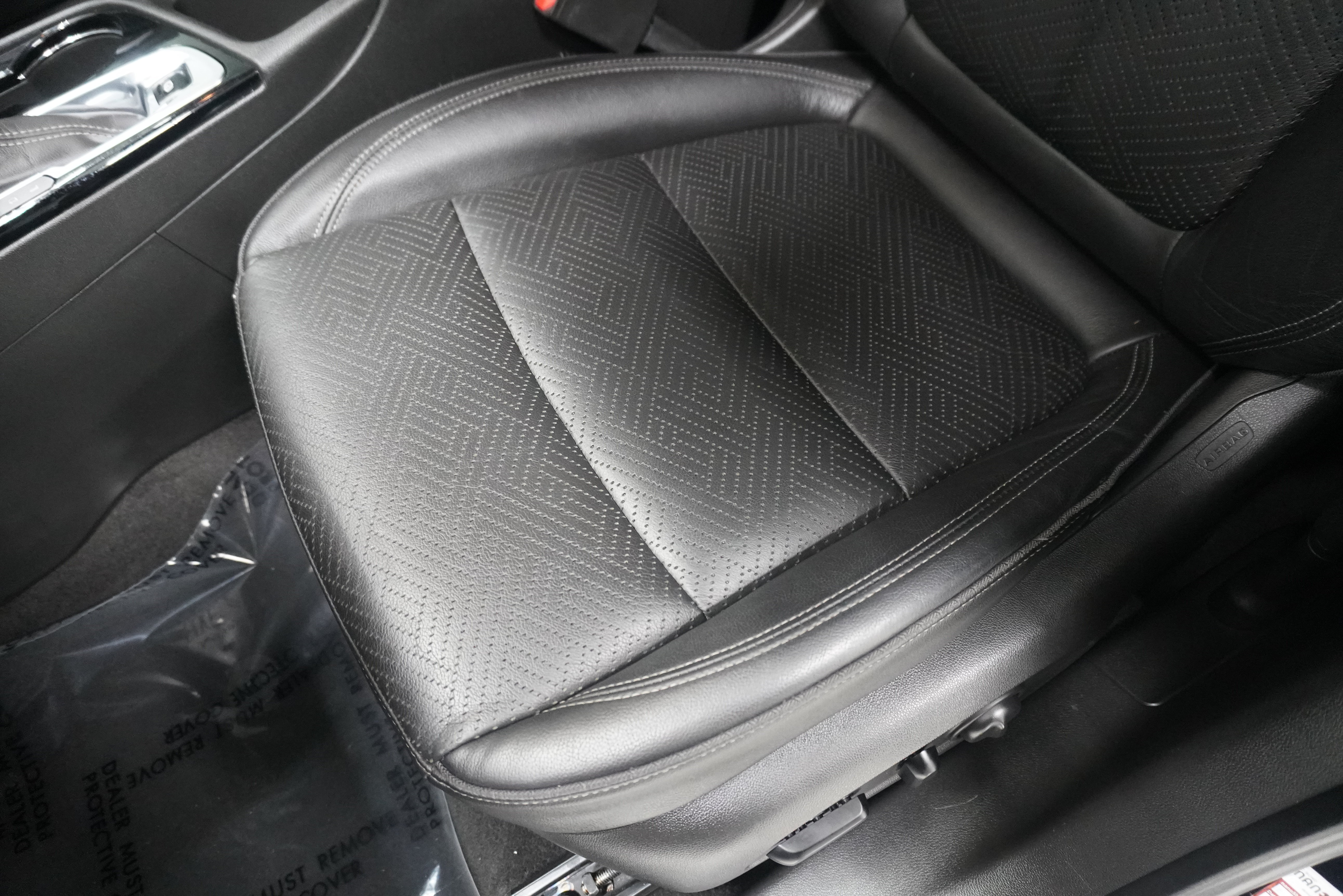 Used 2020 Buick Encore GX Essence FWD image 11