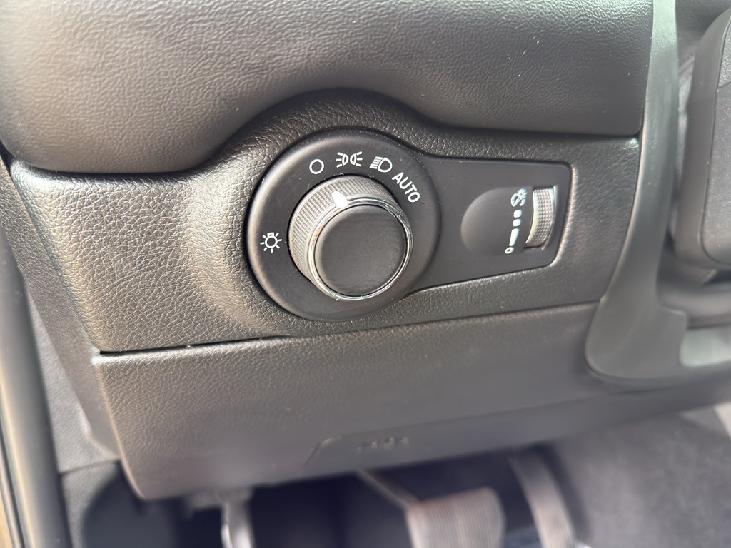 Used 2026 Dodge Durango GT AWD/4WD image 14