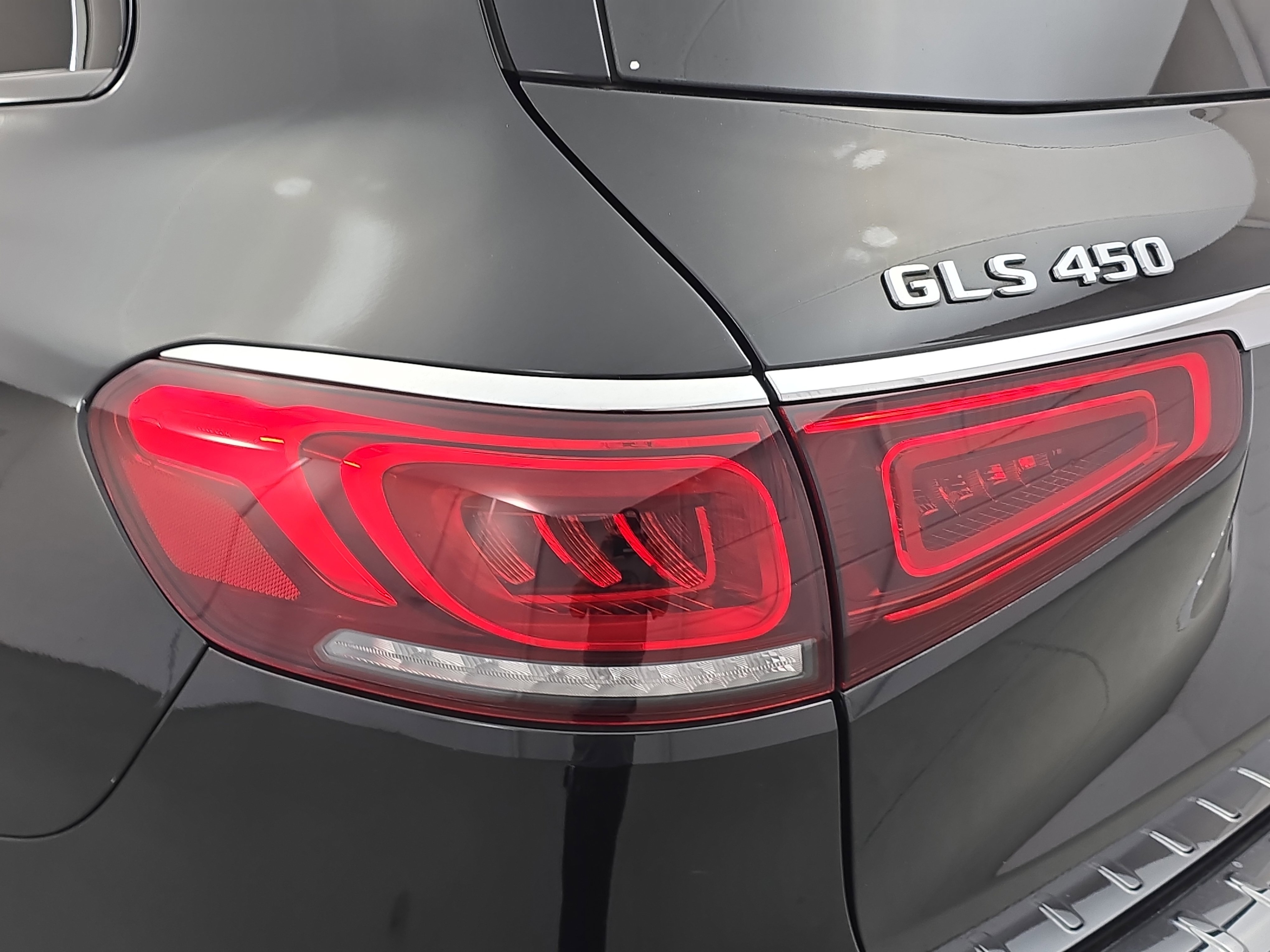 Used 2023 Mercedes-Benz GLS 450 GLS 450 image 35