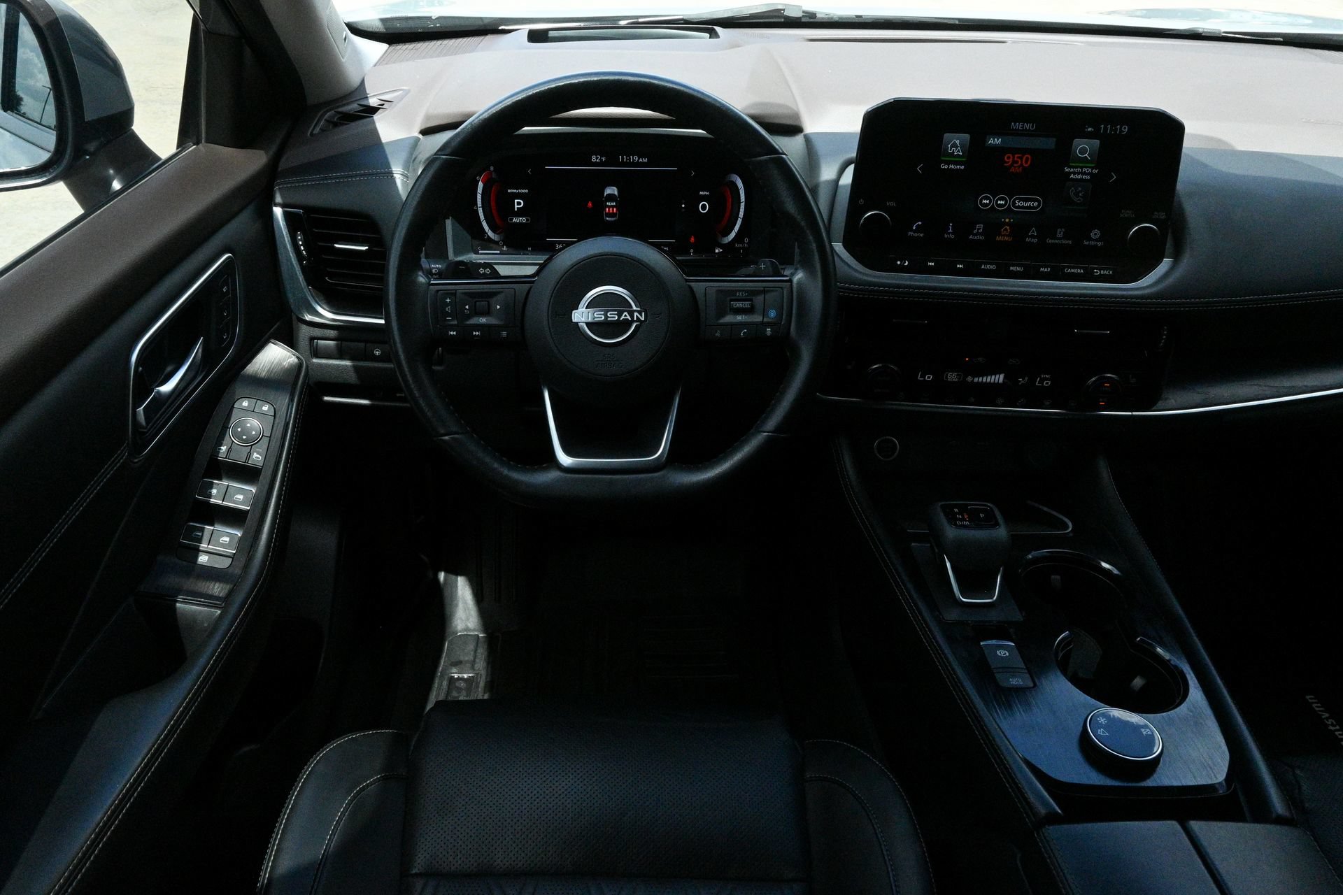 Used 2023 Nissan Rogue Platinum w/ Platinum Premium Package AWD/4WD image 10