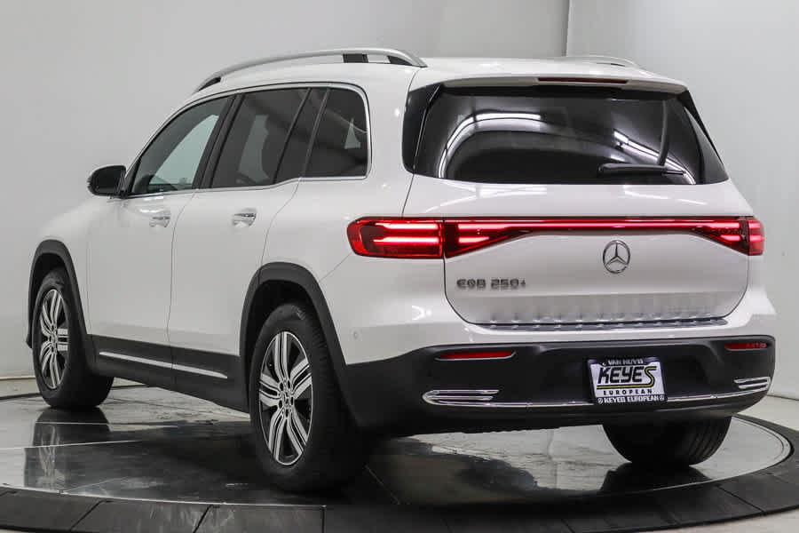 Certified 2024 Mercedes-Benz EQB 250+ image 4
