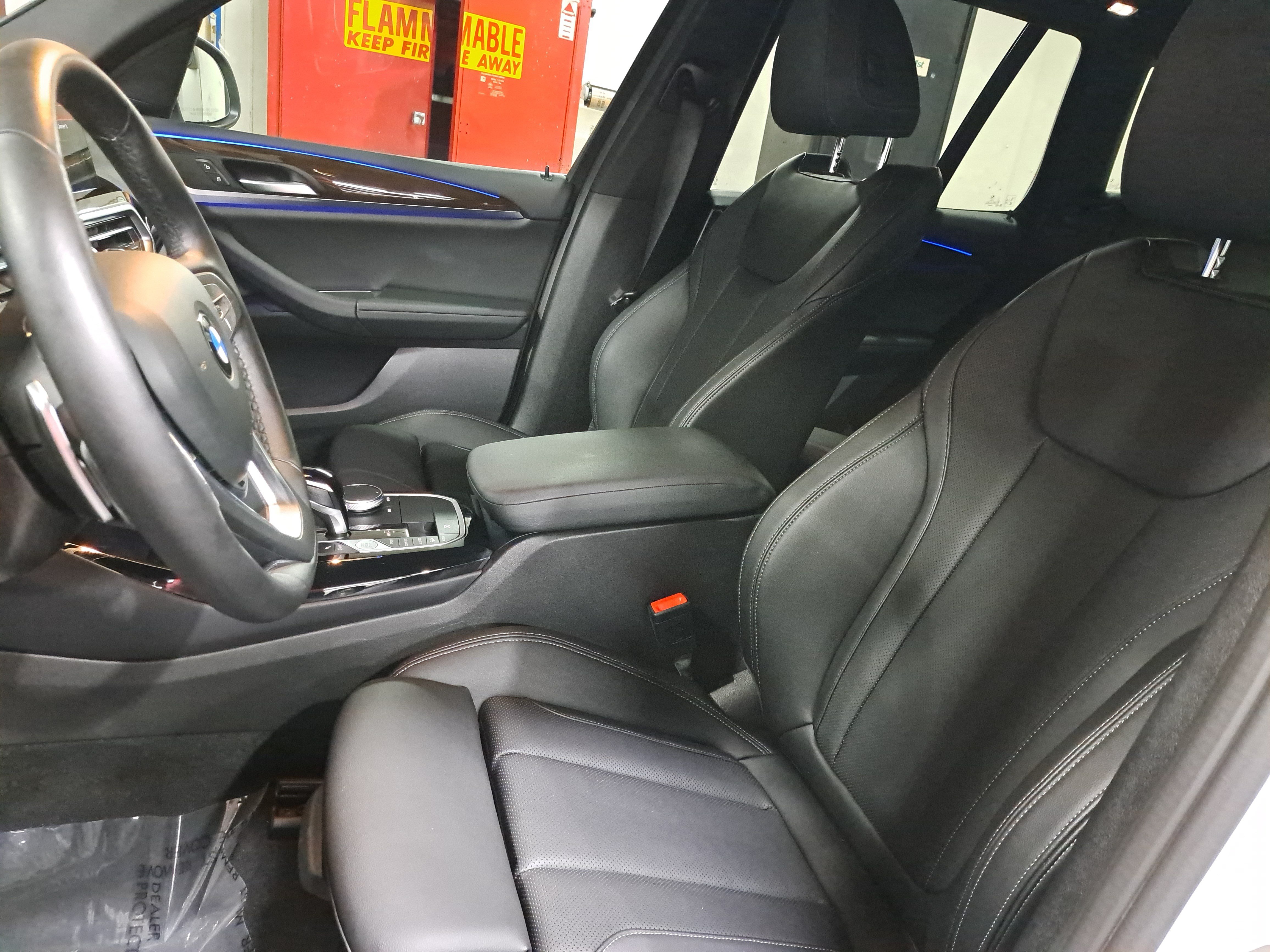 Certified 2024 BMW X3 xDrive30i w/ Premium Package AWD/4WD image 17