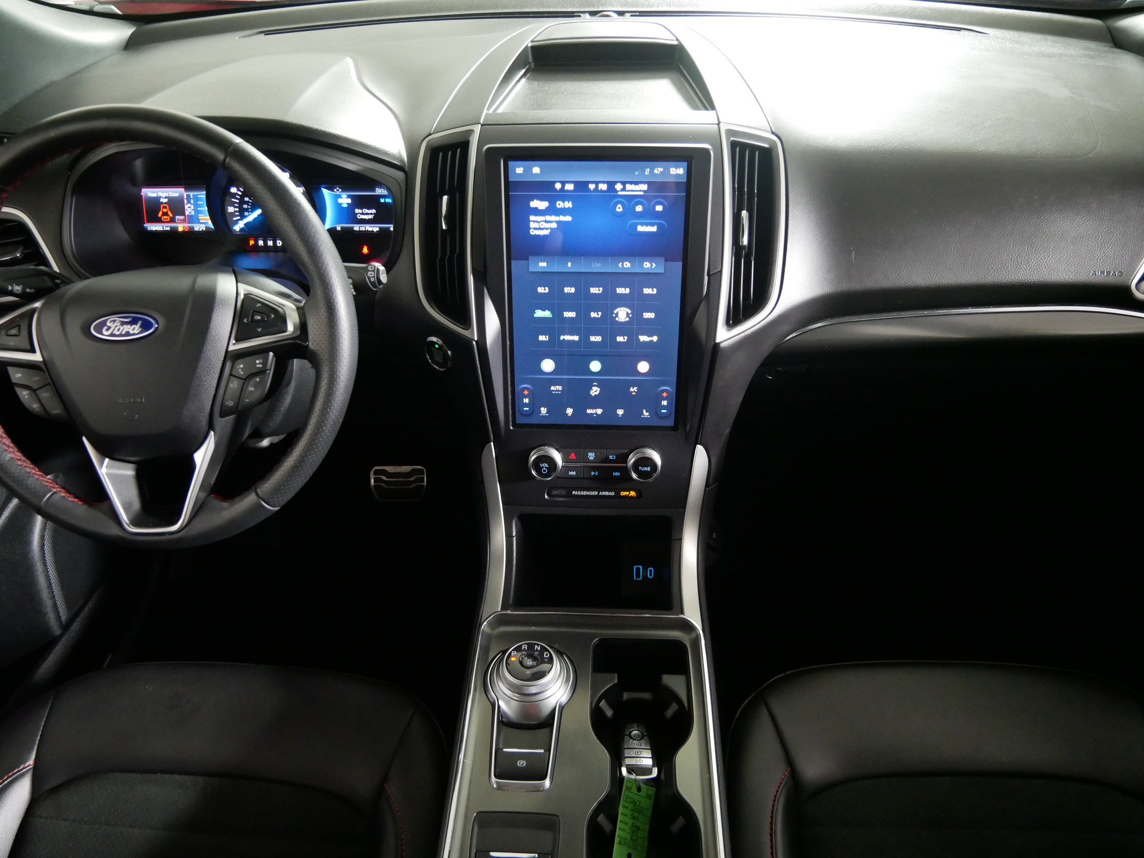Used 2024 Ford Edge ST-Line AWD/4WD image 10