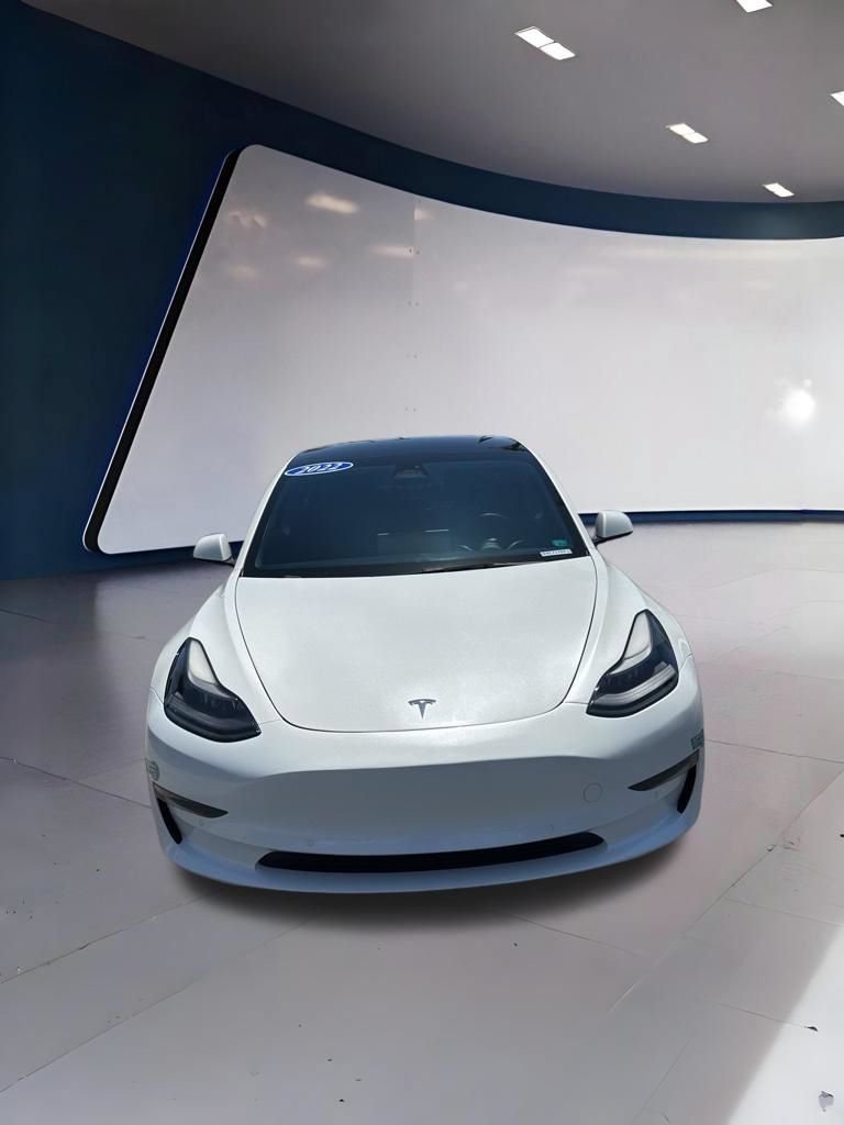 Used 2022 Tesla Model 3 Standard Range RWD image 6