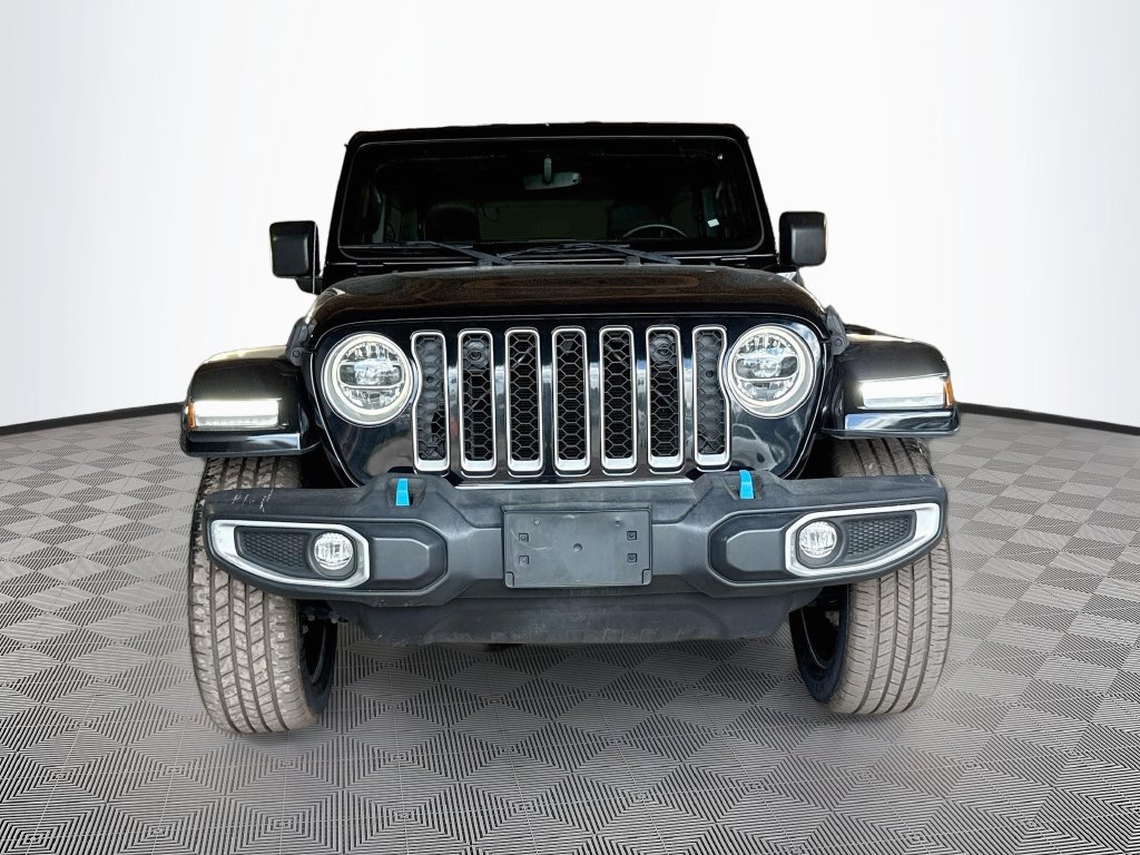 Certified 2022 Jeep Wrangler Unlimited Sahara AWD/4WD image 2