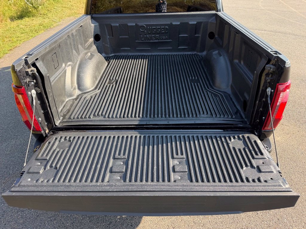 Used 2025 Ford F150 XLT w/ Equipment Group 301A Standard AWD/4WD image 27