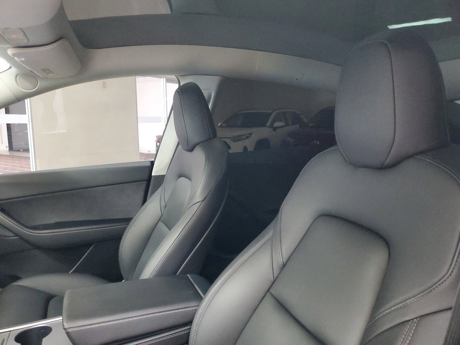 Used 2022 Tesla Model Y Long Range image 19