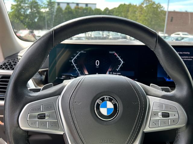 Used 2024 BMW X7 xDrive40i AWD/4WD image 12