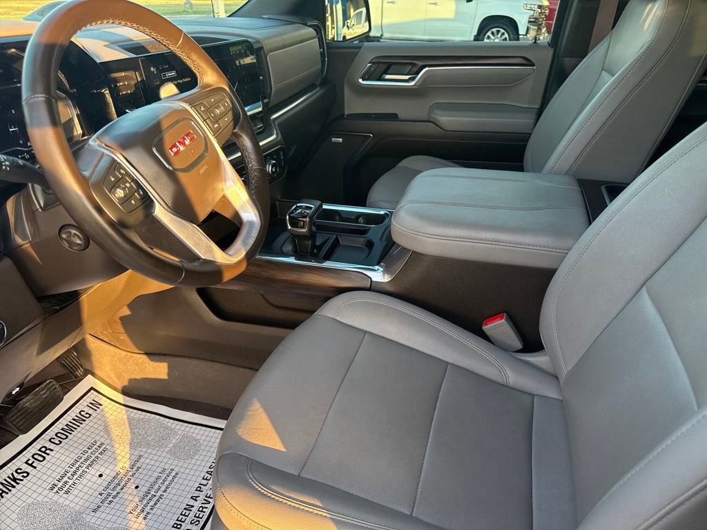 Used 2023 GMC Sierra 1500 SLT image 9