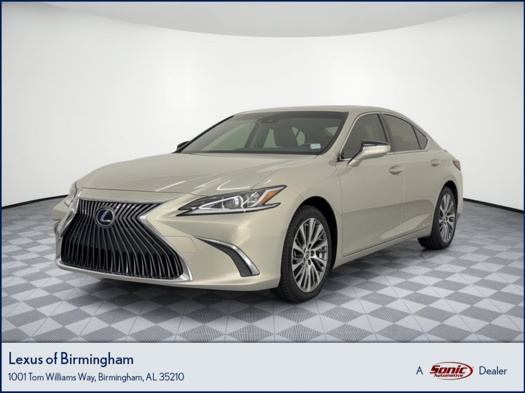 Used 2019 Lexus ES 300h w/ Premium Package