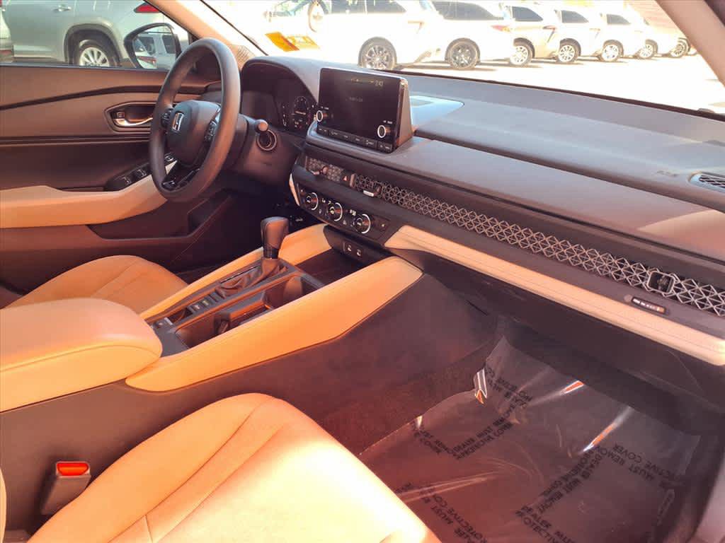 Used 2024 Honda Accord EX image 22