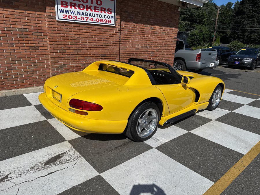 Used 1995 Dodge Viper RT/10 RWD image 3