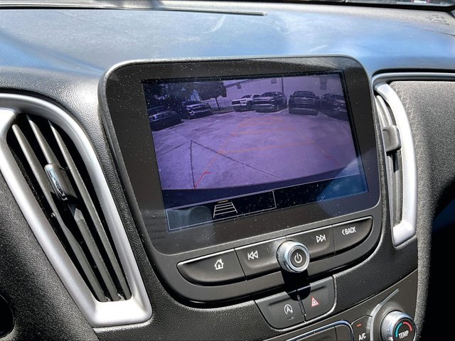 Used 2021 Chevrolet Malibu LS FWD image 23