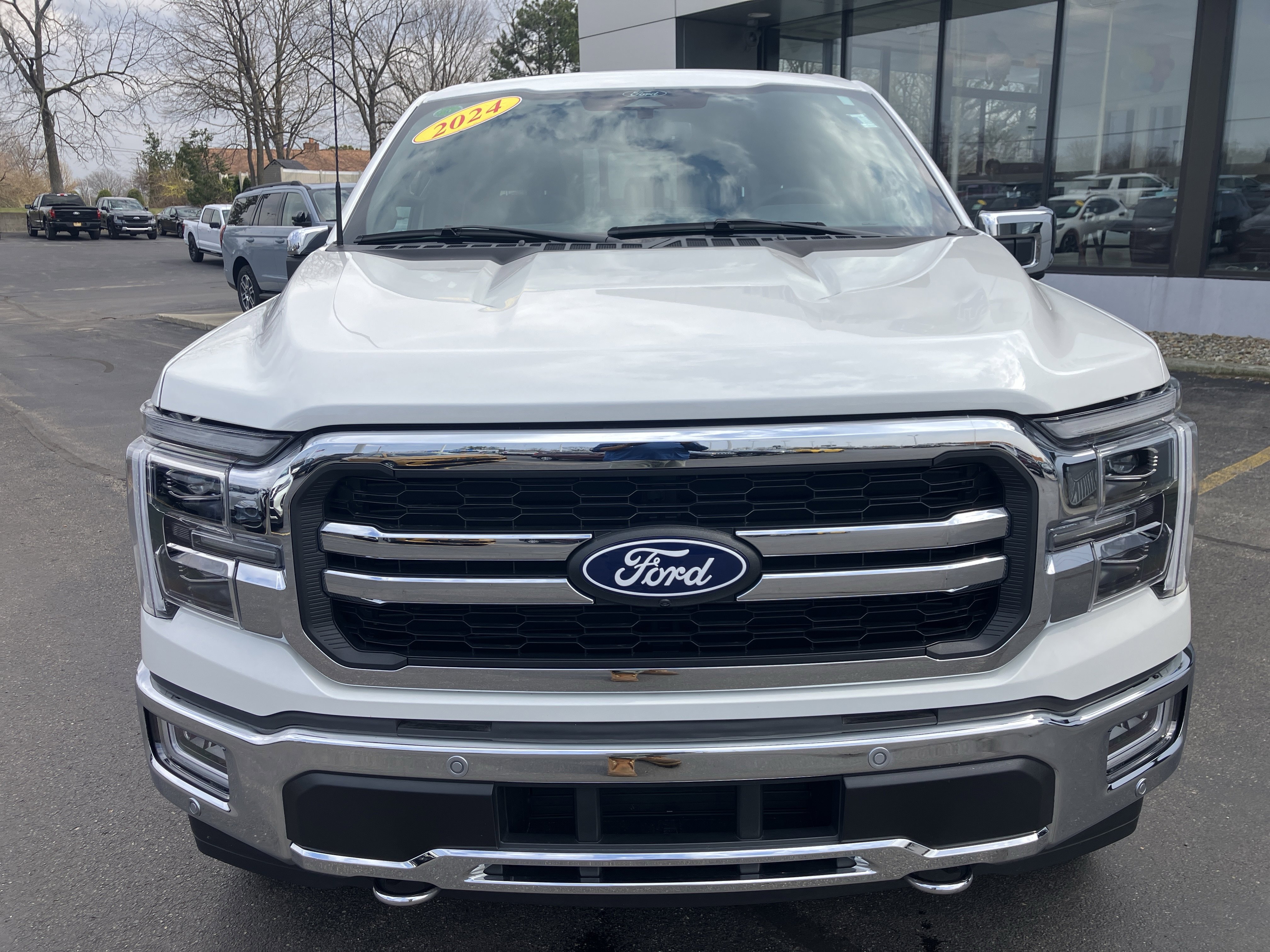 Used 2024 Ford F150 Lariat image 2