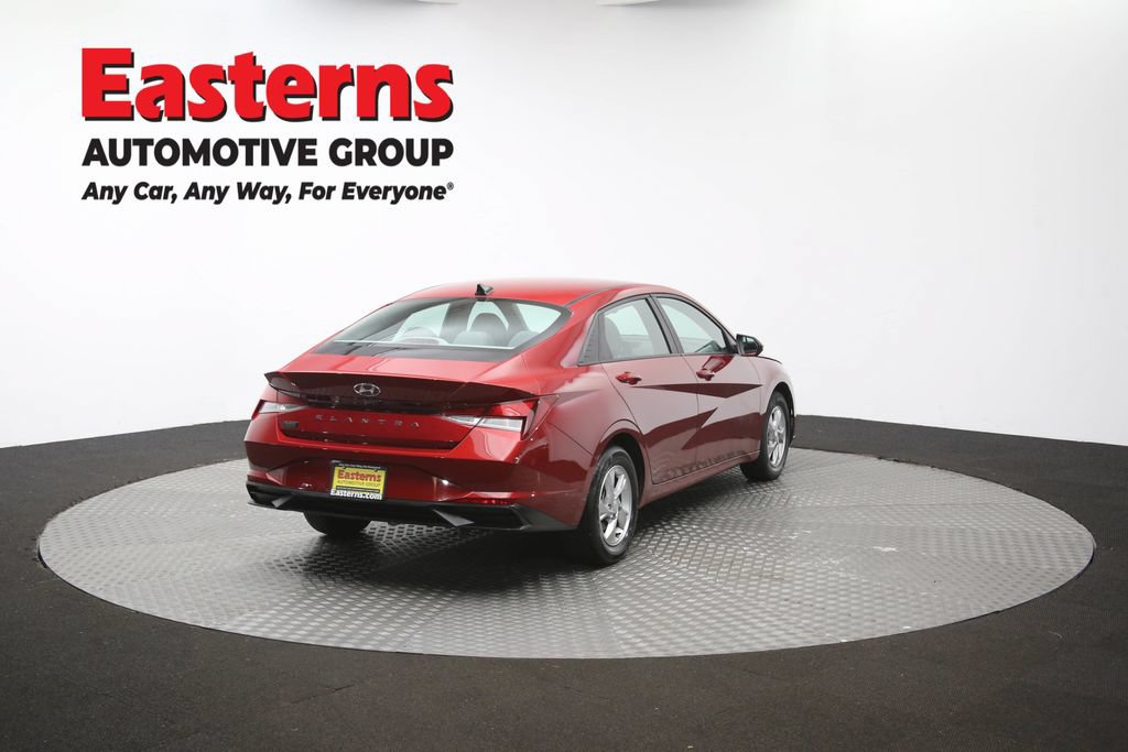 Used 2023 Hyundai Elantra SE FWD image 39
