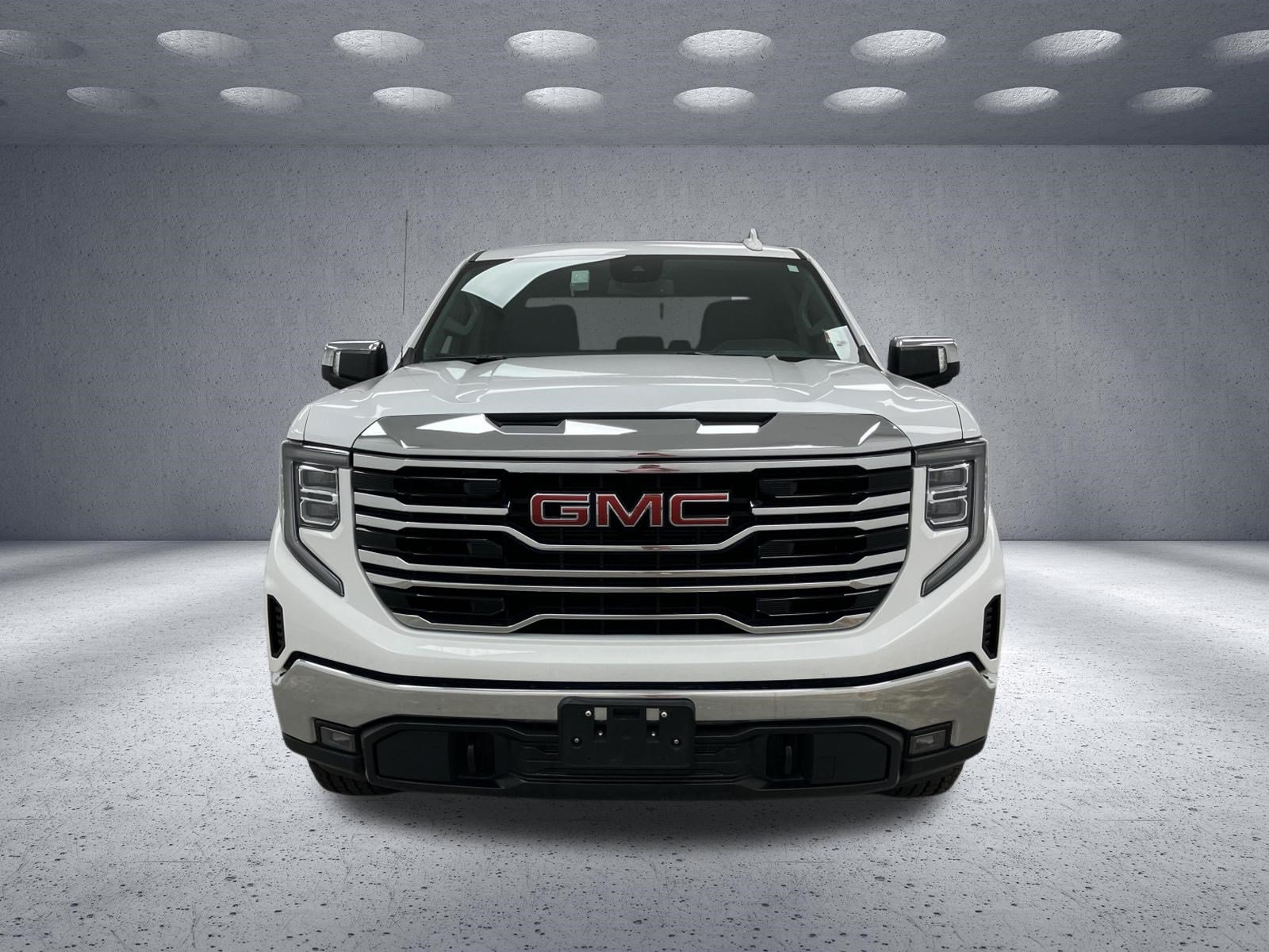 Used 2025 GMC Sierra 1500 SLT AWD/4WD image 8