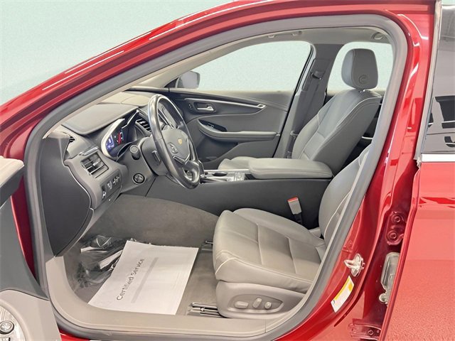Used 2017 Chevrolet Impala Premier w/ Enhanced Convenience Package image 18