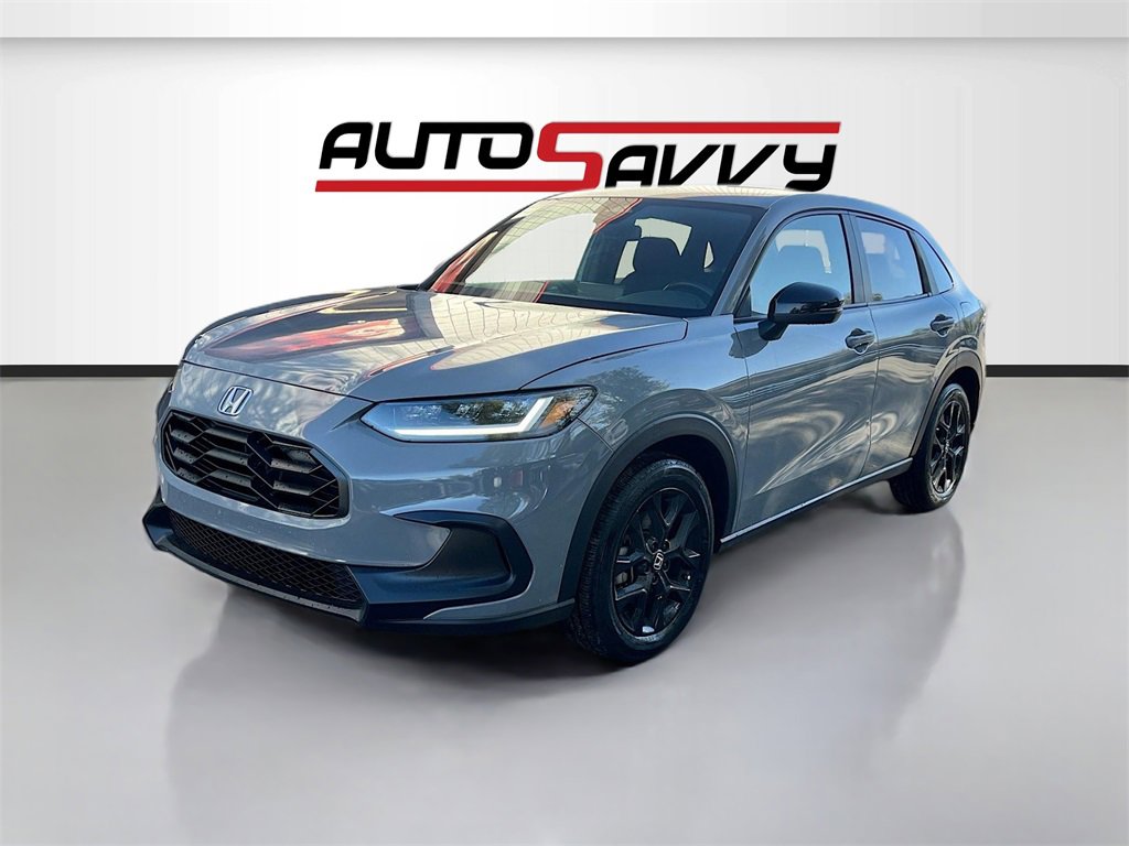 Used 2025 Honda HR-V Sport image 3