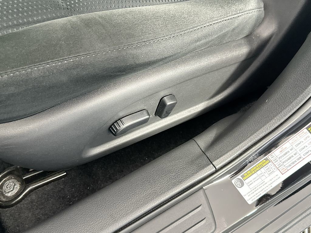 Used 2015 Nissan Altima 2.5 S w/ Sport Value Package image 17