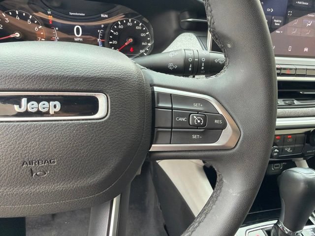 Used 2024 Jeep Compass Latitude AWD/4WD image 29