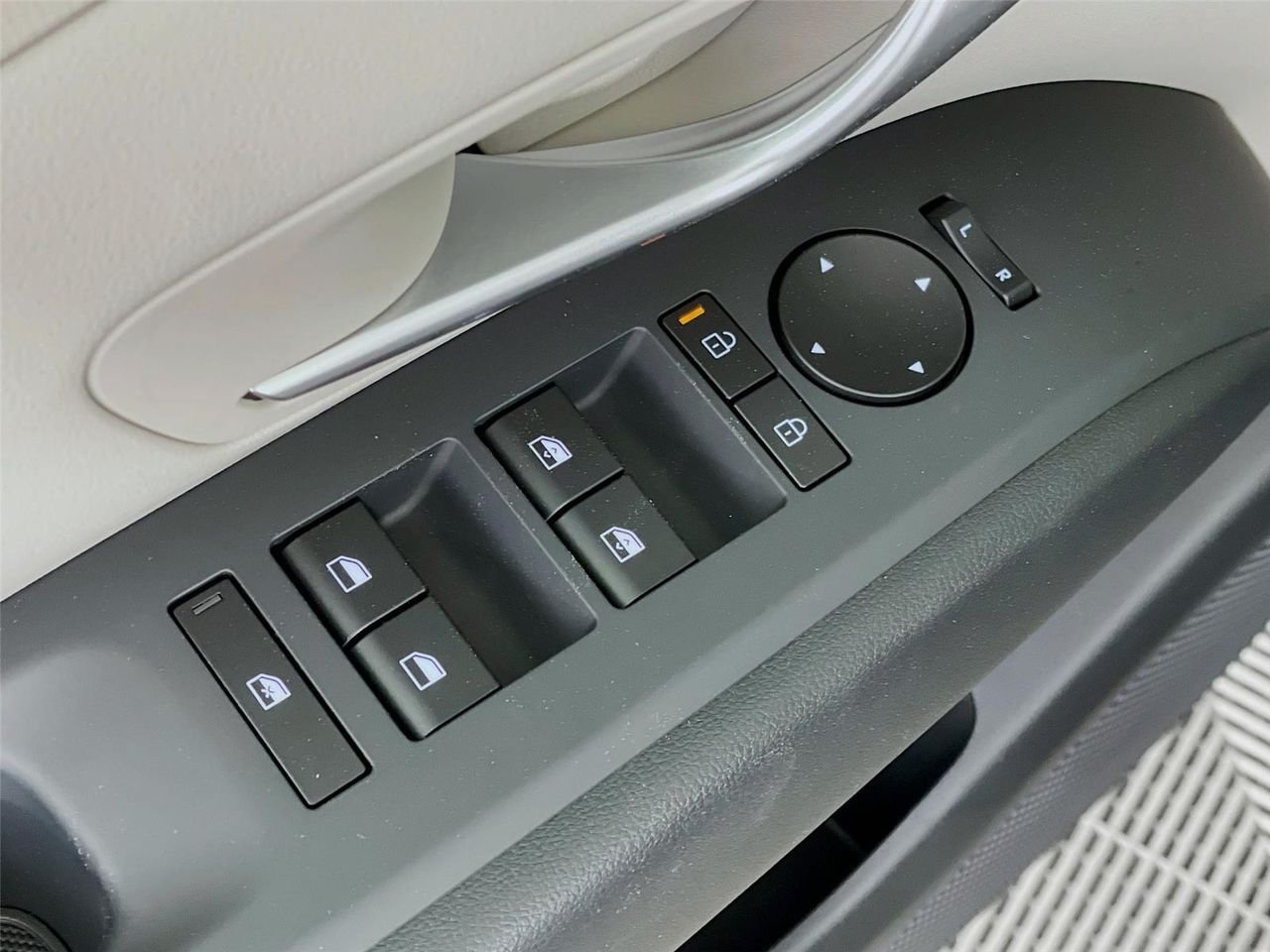 New 2026 Hyundai Tucson SEL FWD image 21