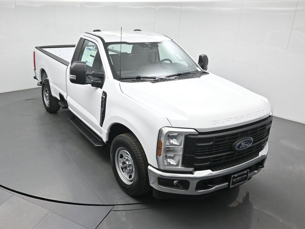 New 2026 Ford F350 XL w/ XL Chrome Package image 33