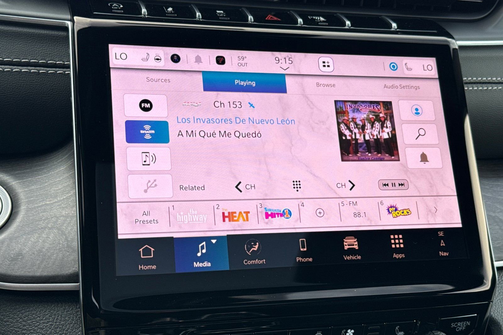 New 2025 Jeep Grand Cherokee Limited w/ Luxury Tech Group II image 22