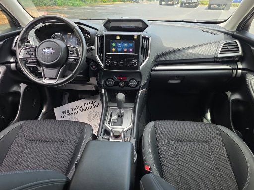 Used 2023 Subaru Forester Premium AWD/4WD image 2