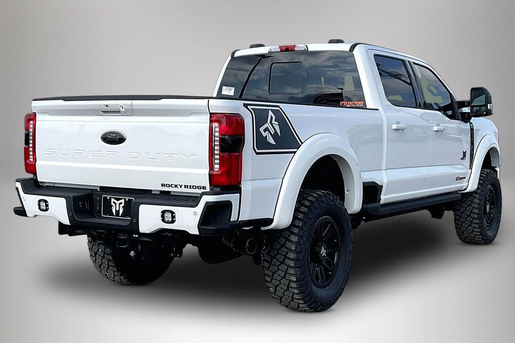 New 2026 Ford F250 Lariat w/ Black Appearance Package image 21
