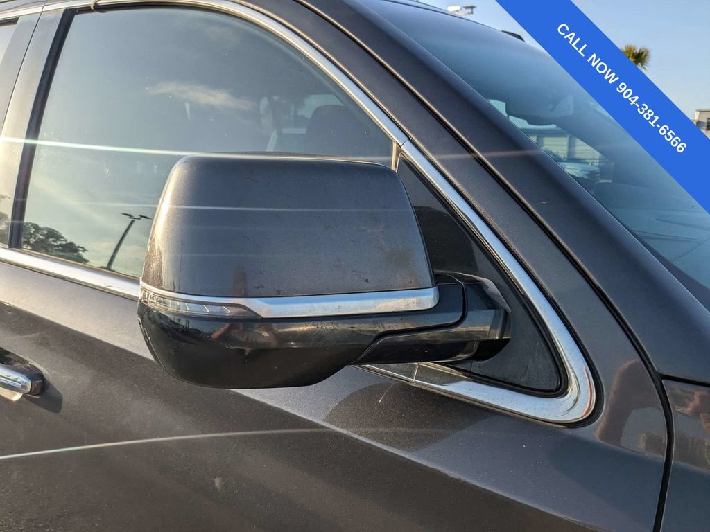 Used 2016 Cadillac Escalade Premium AWD/4WD image 12