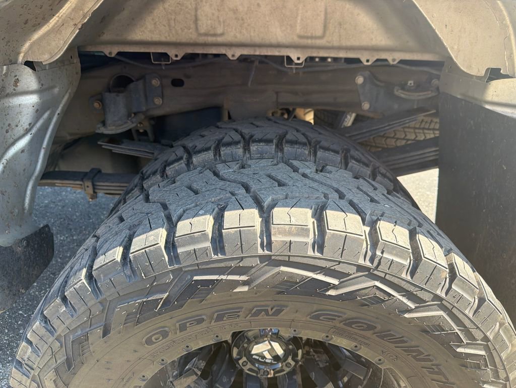 Used 2022 GMC Sierra 3500 Denali AWD/4WD image 4