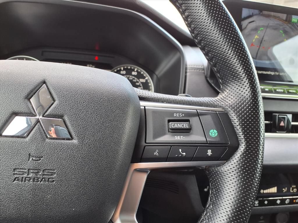 Used 2024 Mitsubishi Outlander SE FWD image 26