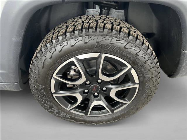 Used 2025 Jeep Compass Trailhawk image 24