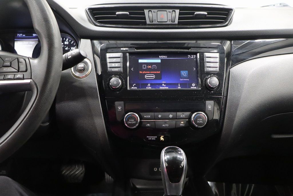 Used 2019 Nissan Rogue Sport SV image 21