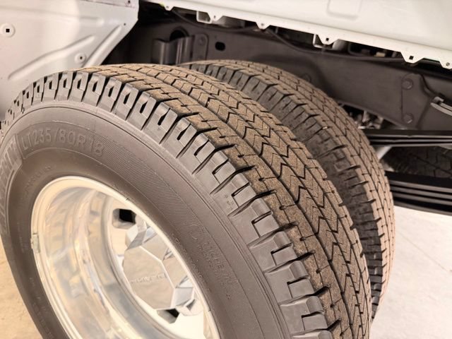 Used 2025 GMC Sierra 3500 Denali w/ Denali Reserve Package AWD/4WD image 53