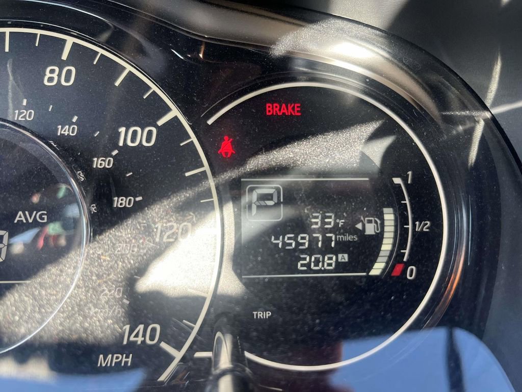 Used 2015 Nissan Versa Note SV image 26