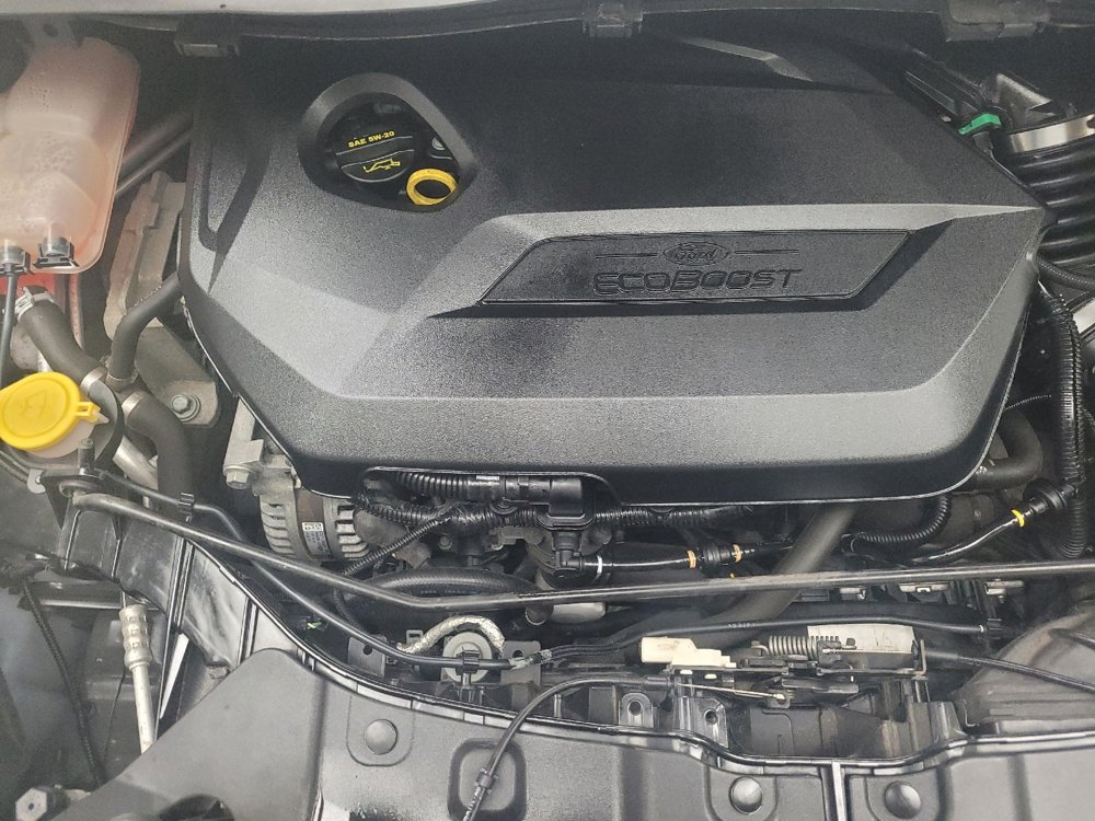 Used 2015 Ford Escape SE image 30