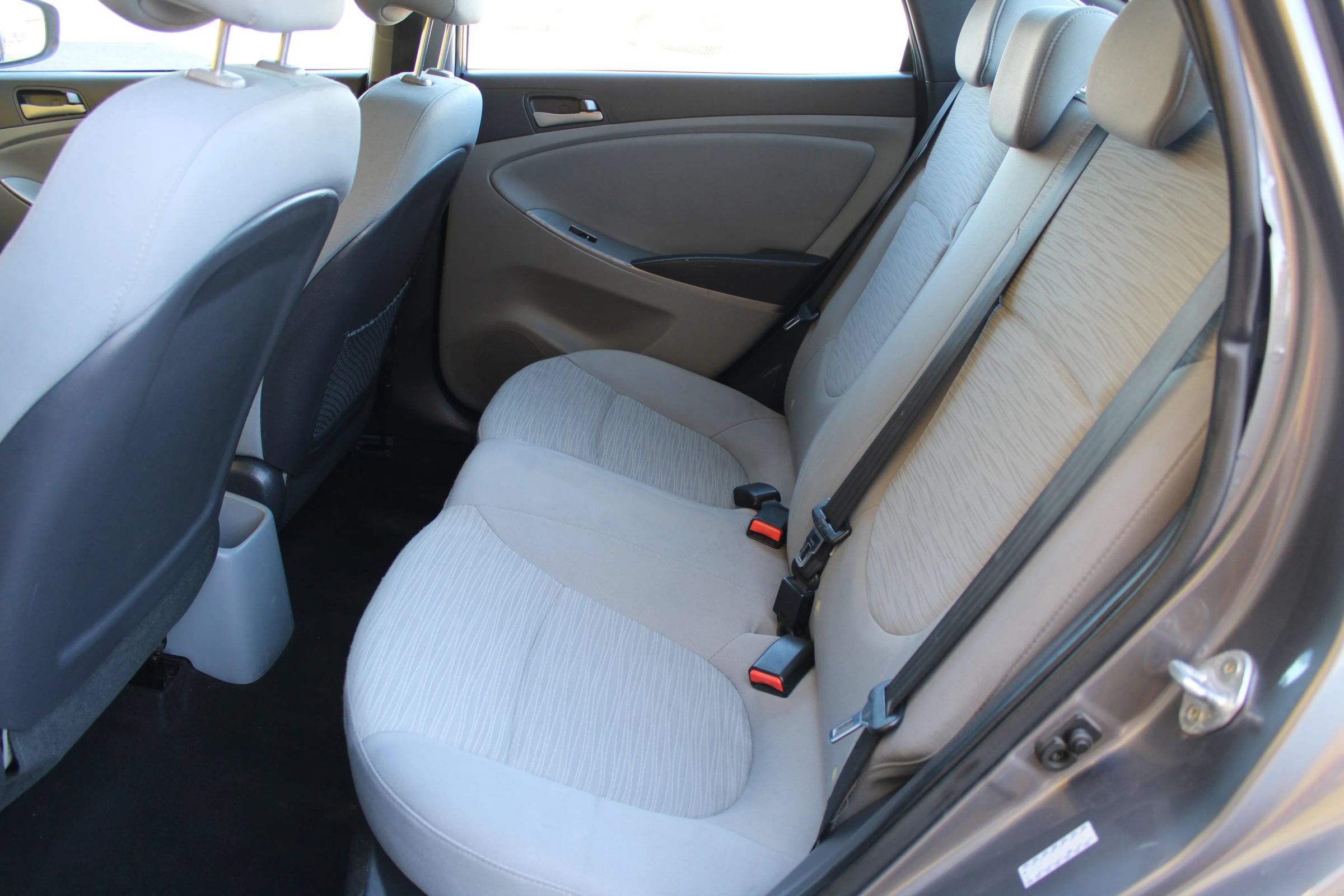 Used 2017 Hyundai Accent SE FWD image 28